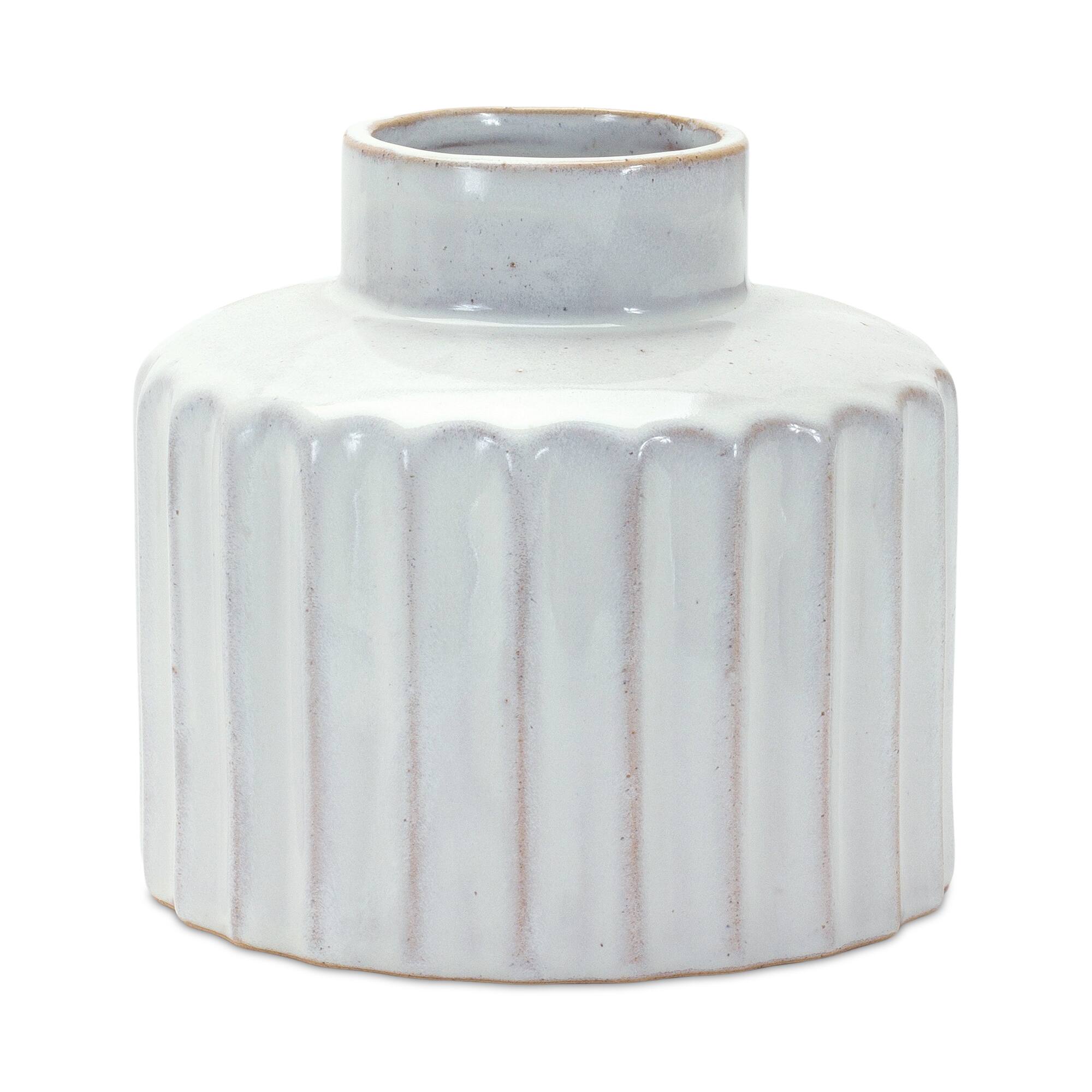 Ribbed Porcelain Vase Set